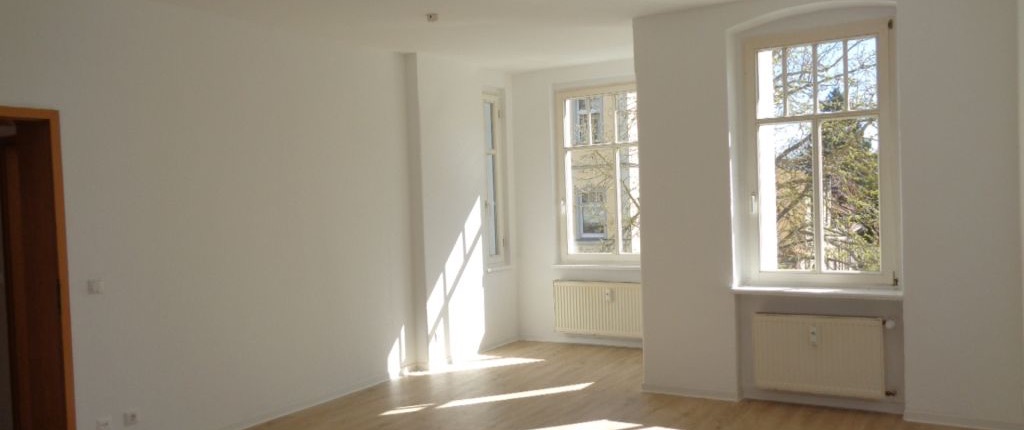 Heller, renovierter Wohnbereich einer Mietwohnung in Naumburg
